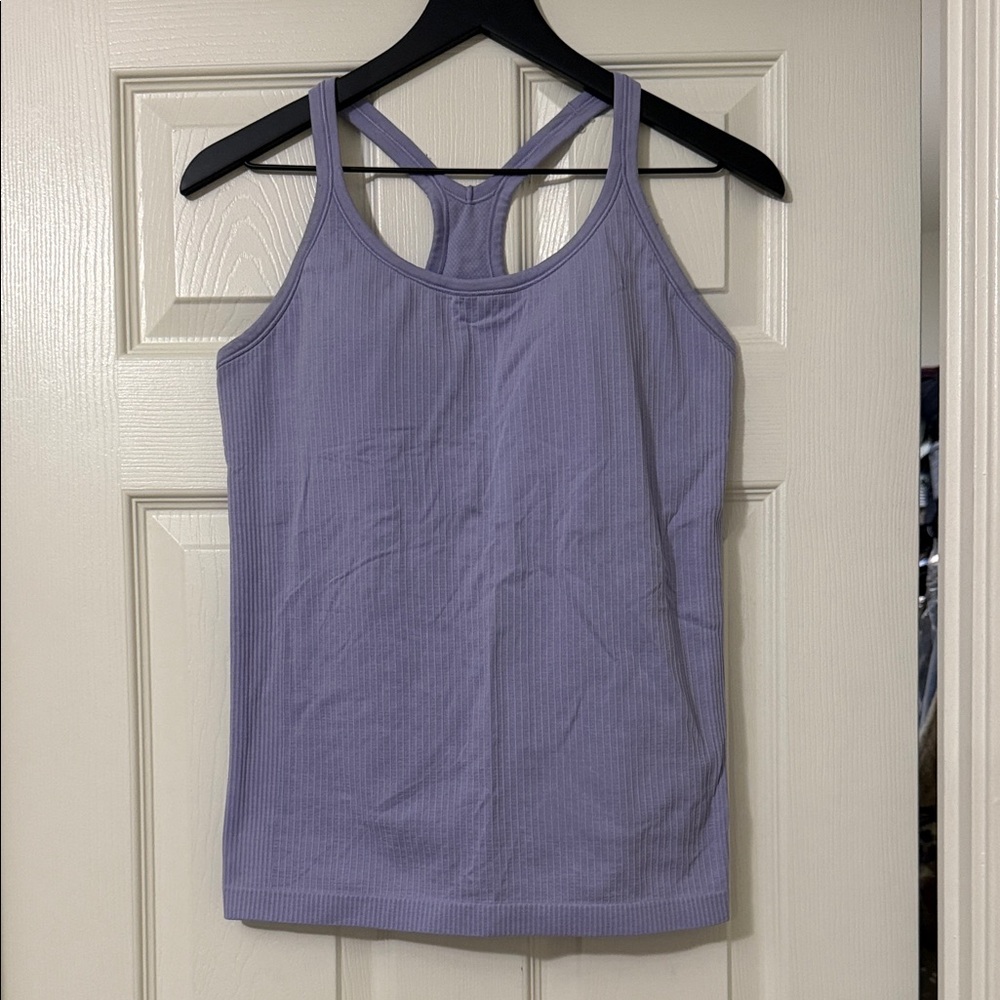 Lululemon EBB to street tank